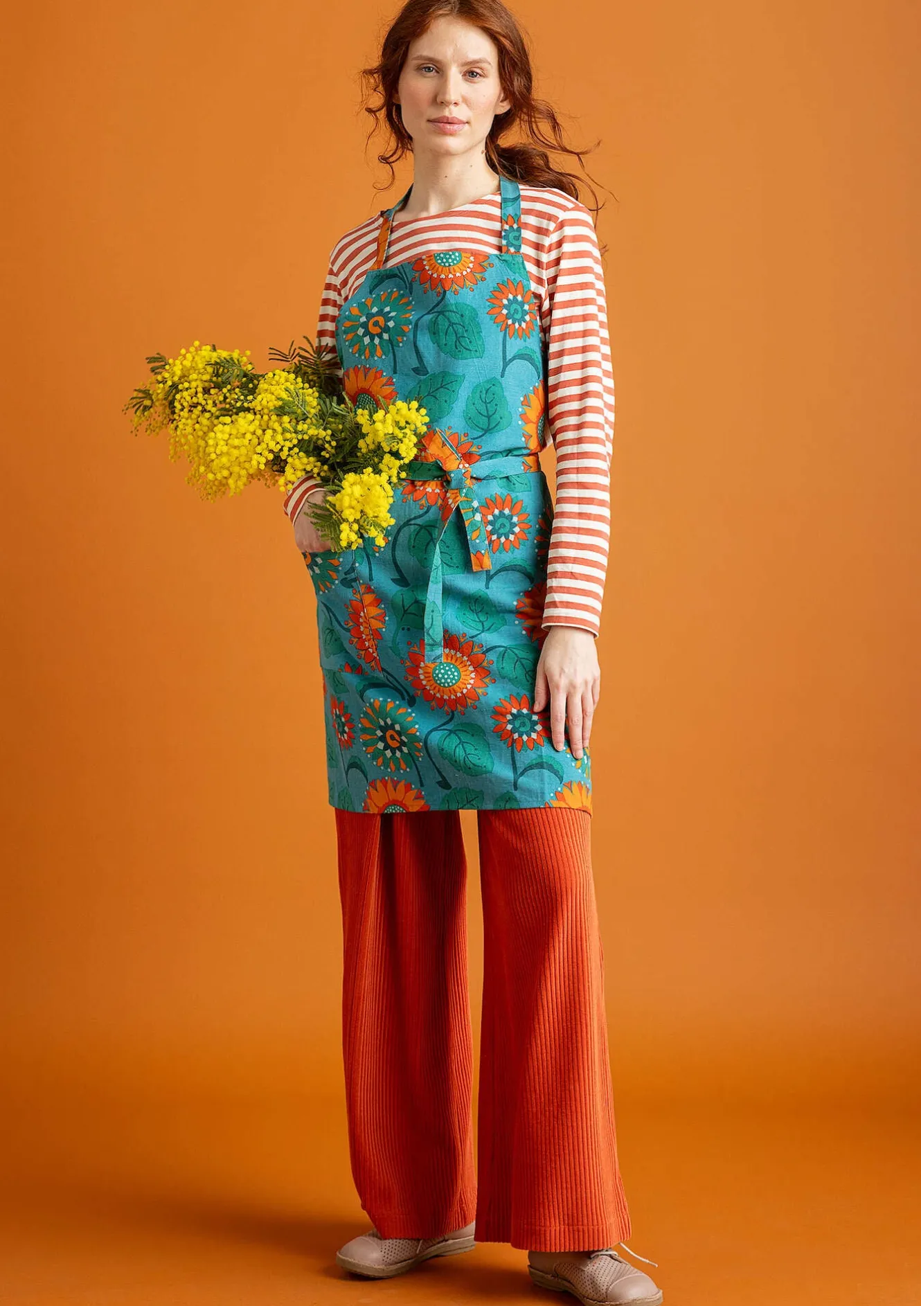 Gudrun Sjödén Förkläde "Sunflower" i ekologisk bomull/ lin