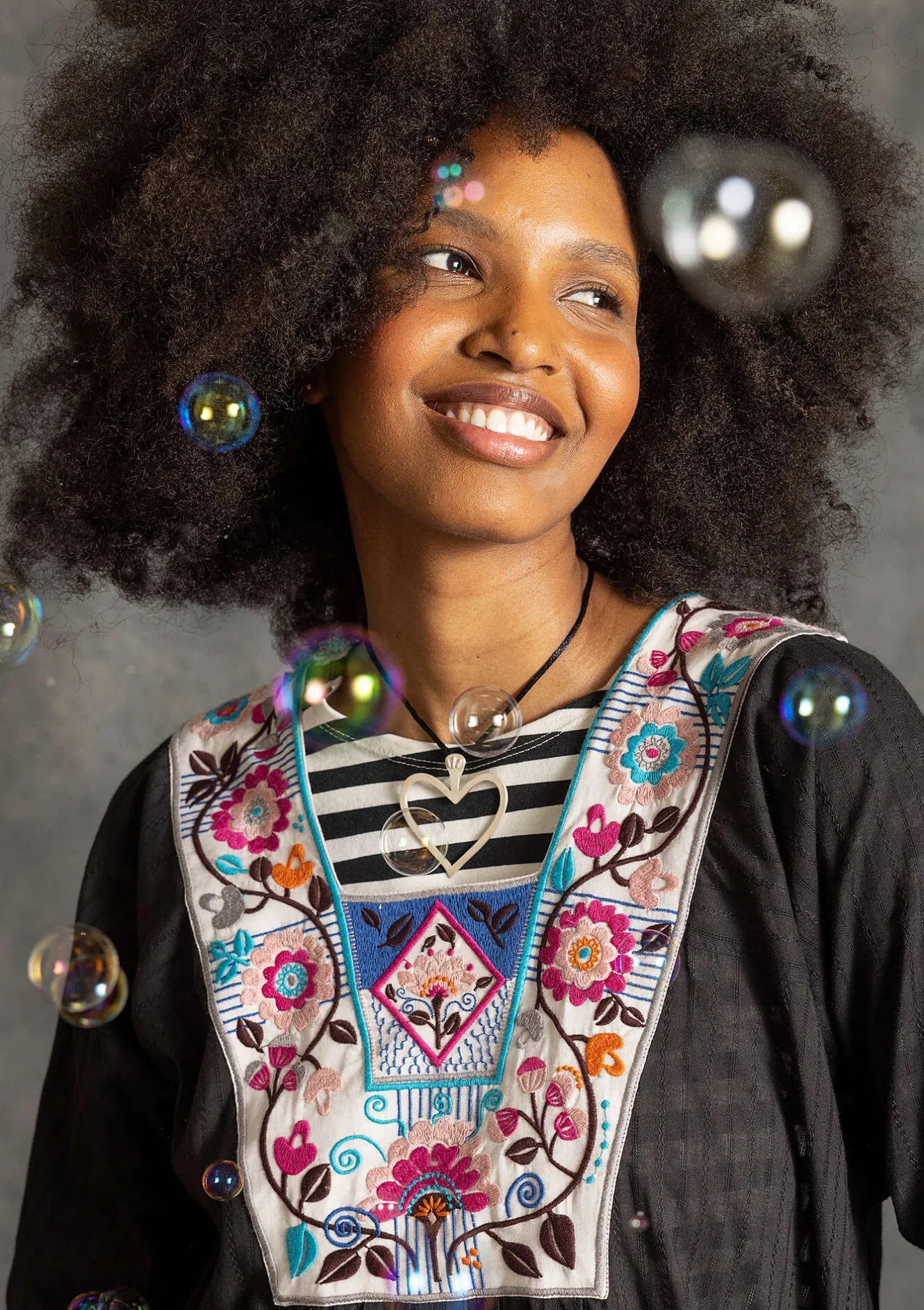 Gudrun Sjödén Halsband "Anita" i