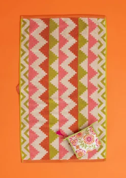 Gudrun Sjödén Handduk "Peaks" i ekologisk bomull