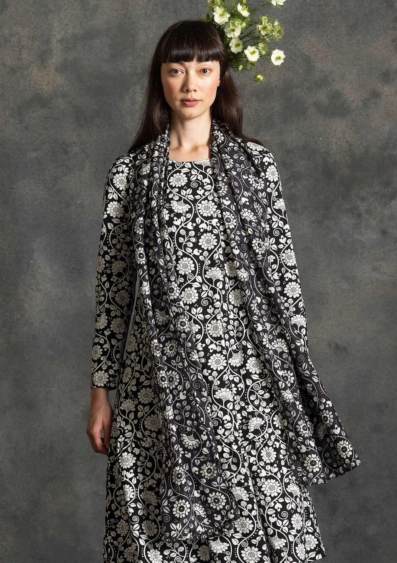 Gudrun Sjödén Sjal "Rupangi" i siden