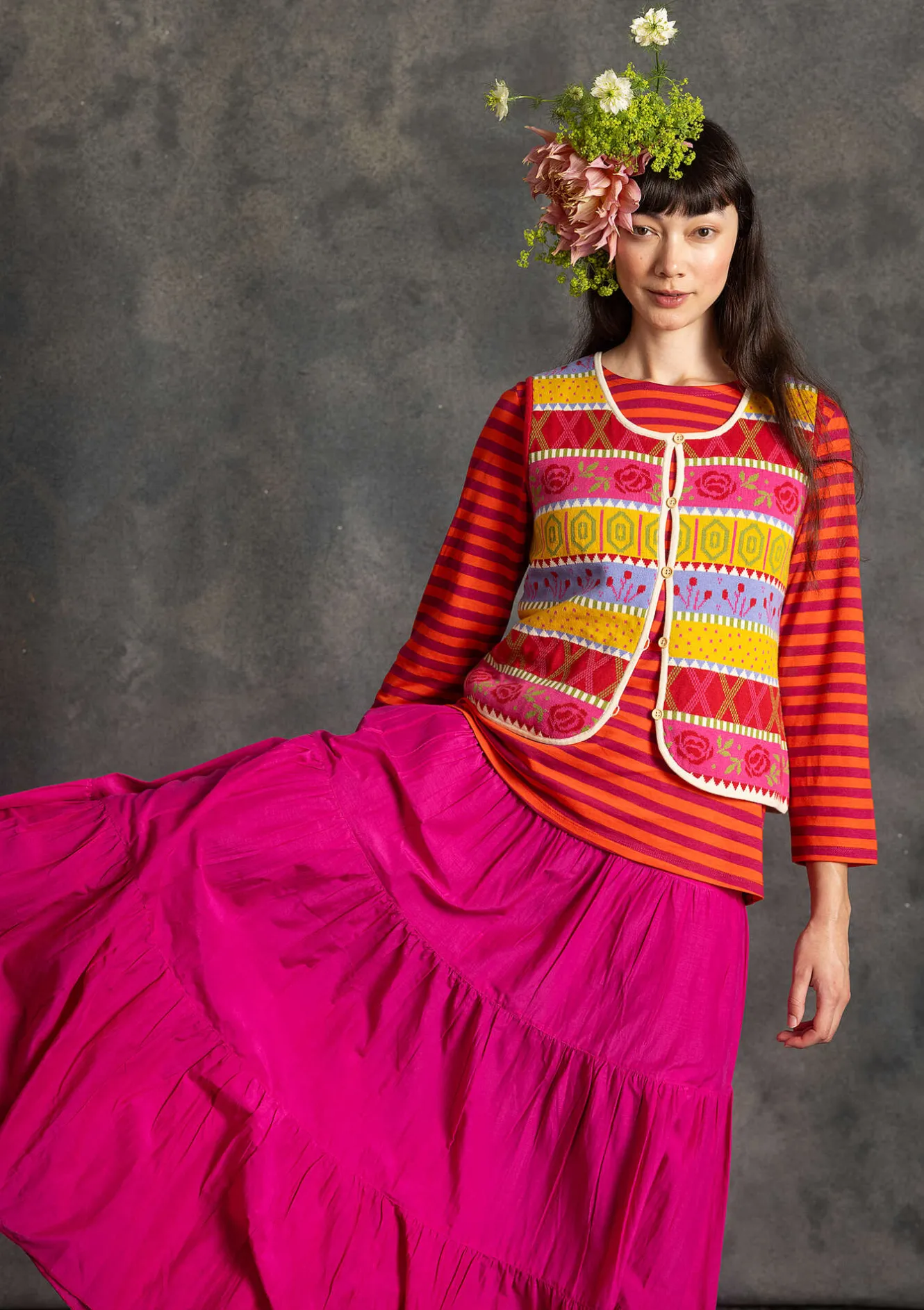 Gudrun Sjödén Stickad väst "Klara" i ekologisk/återvunnen bomull