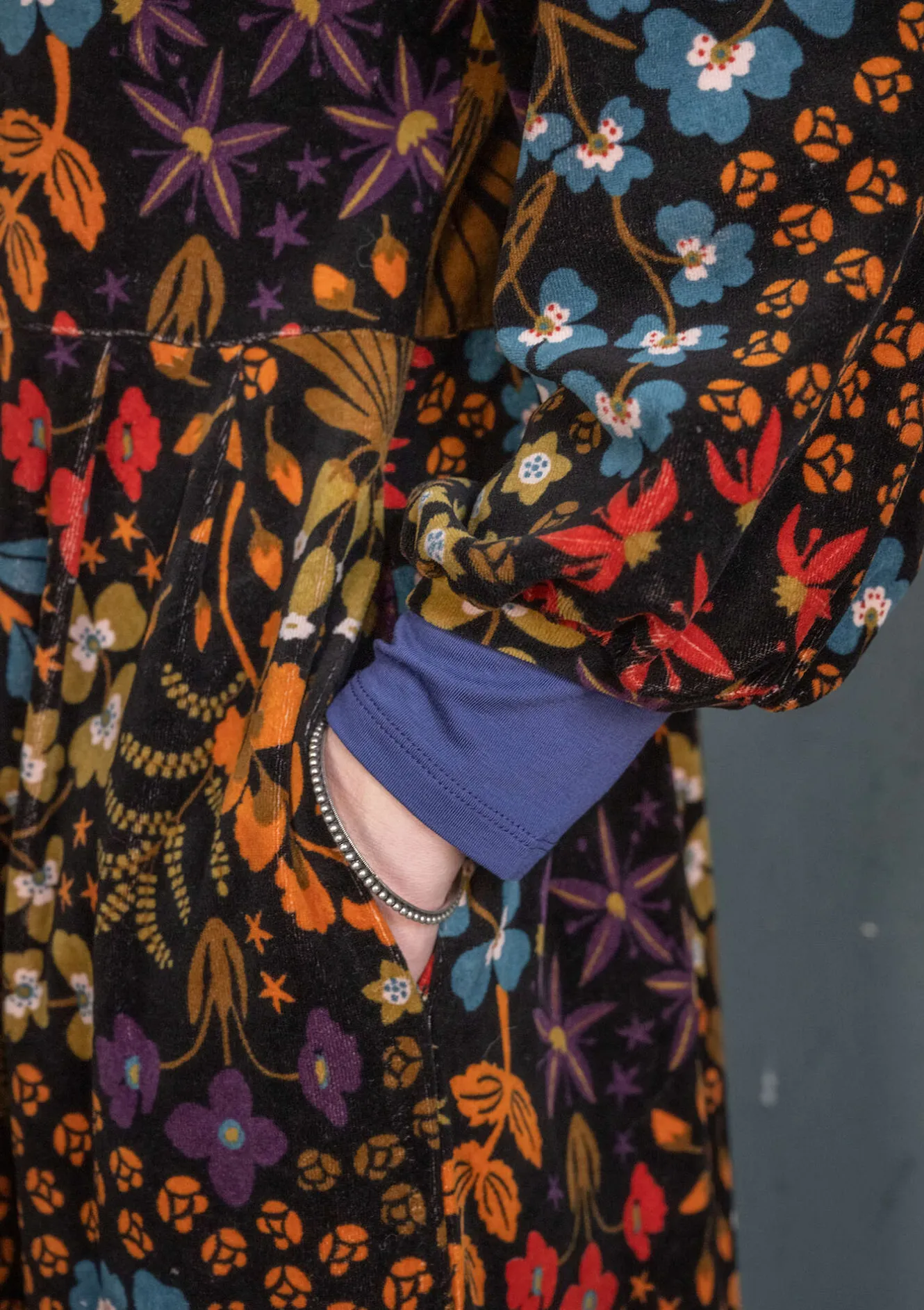 Gudrun Sjödén Velourklänning "Katla" i ekologisk bomull/återvunnen polyester