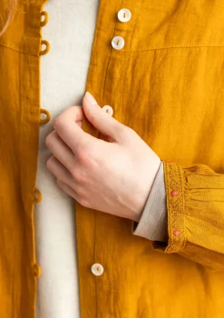 Gudrun Sjödén Vävd artistblus ”Asta” i lin